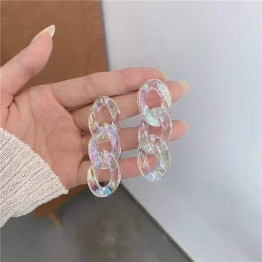 Lucid White White Resin Chain Earrings